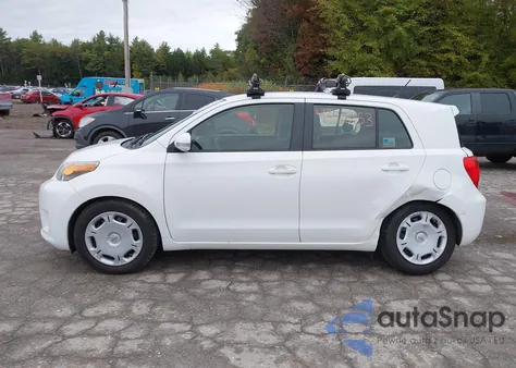 2014 Scion Xd из США, поврежденный, VIN JTKKUPB43E1043179